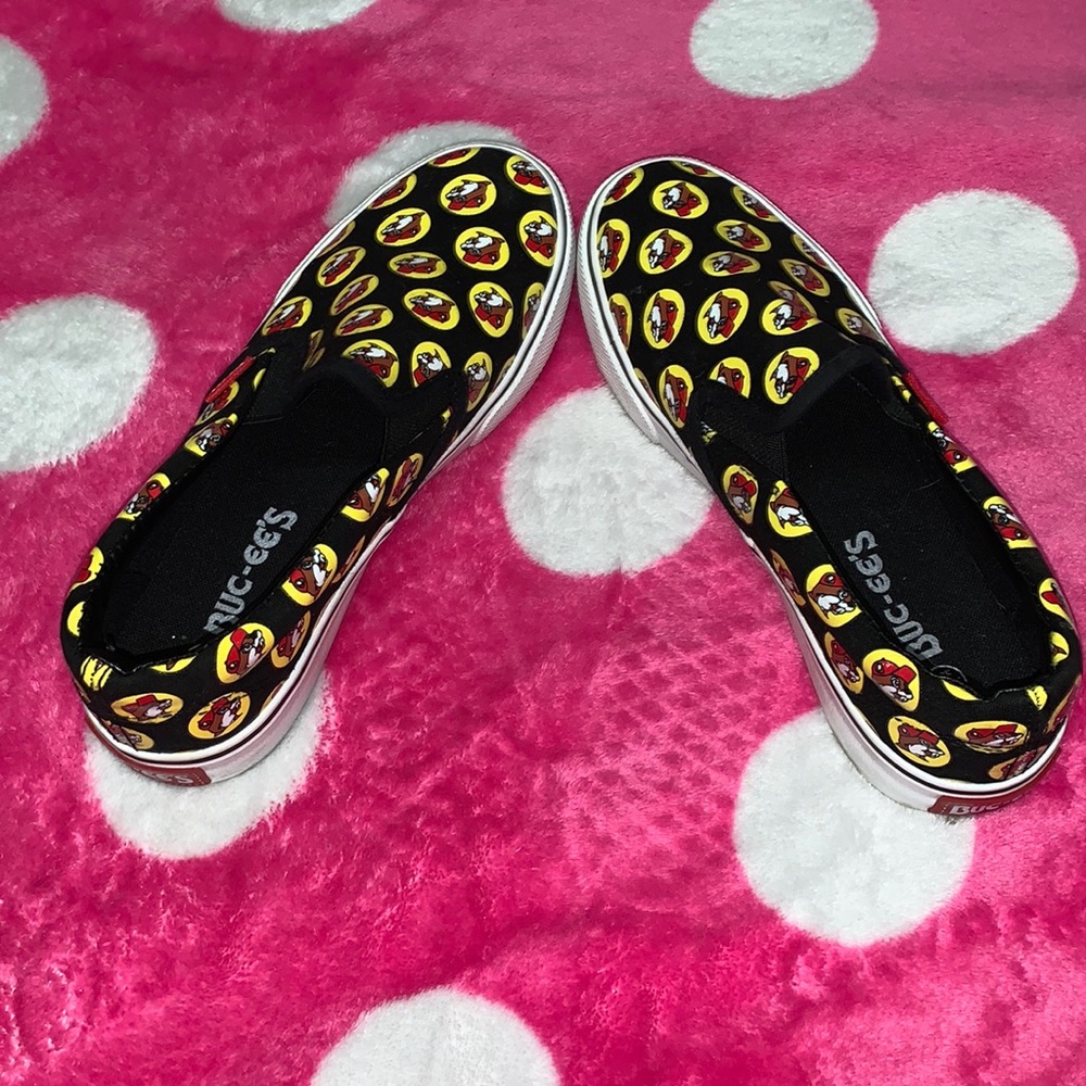 Buc-ee’s Sneakers 5Y/7W